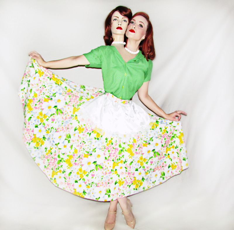 What the…?! Double Headed 50s Housewife Illusion Costume