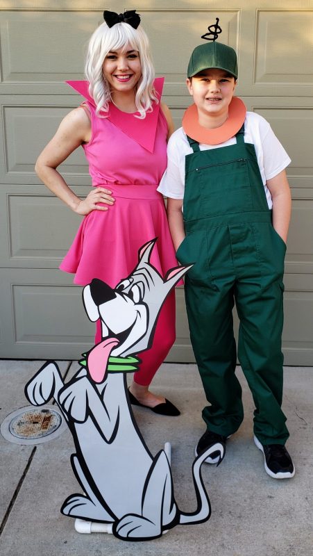 Out-of-this-World Jetson's Family Costume!