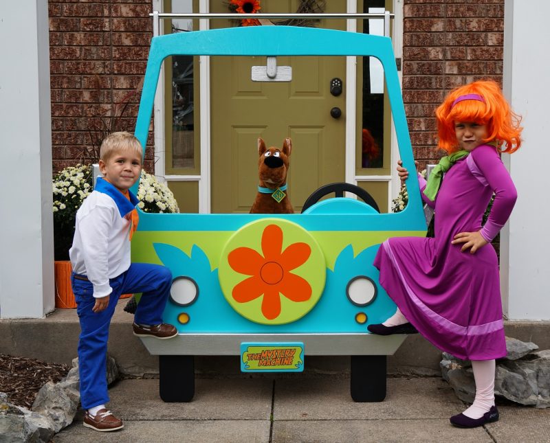 Scooby-Doo! Family Halloween Costume with Hand Built Mystery Machine! 