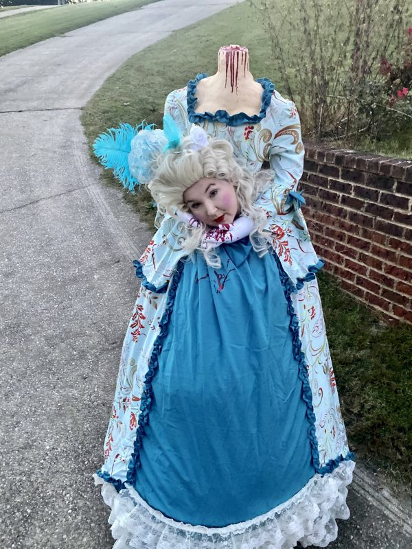 Awesome DIY Headless Marie Antoinette Costume 