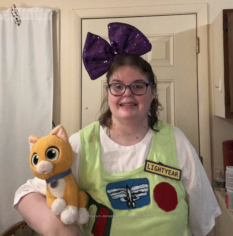 Coolest Homemade Buzz Lightyear Costume from Toy Story/2022 Lightyear movie for a Plus Size Woman - and with some PIZZAZZ!