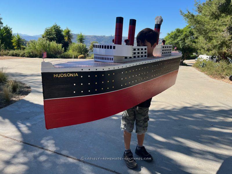 The RMS Hudsonia, a homemade Halloween Costume inspired by the RMS Titanic