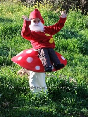 toadstool made from sponge, a circle 80 cm in diameter. three dimensional created by four triangle cuttings around the circle, and pasting the edges