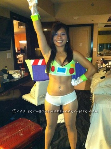 DIY Sexy Buzz Lightyear Costume pic