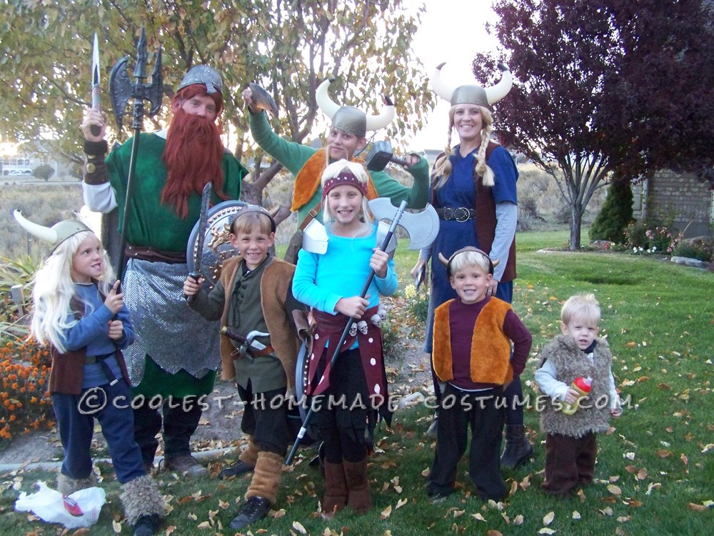 How to Train Your Dragon Family Costume