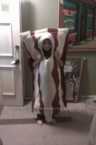 My daughter 9 year old daughter loves bacon so much she asked if she could be BACON for Halloween.  At first I thought she was joking but after