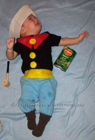 Popeye has always been my favorite, so it was an easy choice for Wy's first halloween last year.  Here's what I needed:1 black onesie1