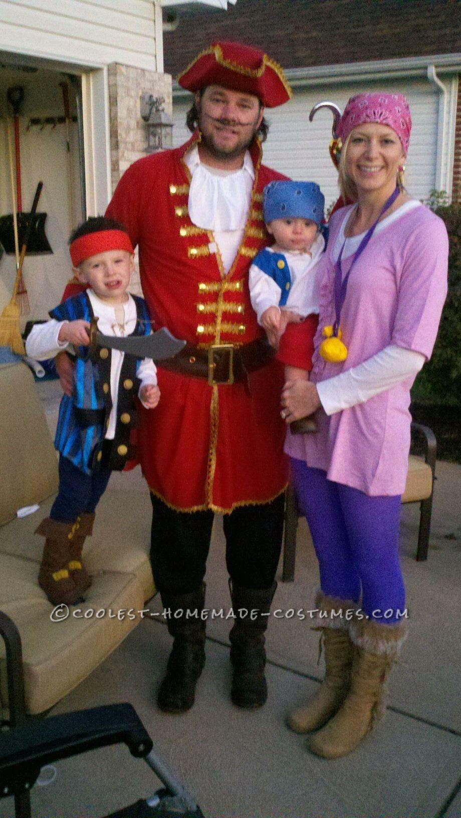 Coolest Jake and the Neverland Pirates Family Costume