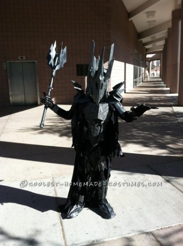 This is a Lord of the Rings Sauron costume I made for my son.  When he told me he wanted to be Sauron for Halloween, I wasn’t really