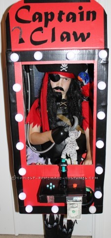 Coolest Homemade Captain Claw Pirate Crane Machine Costume