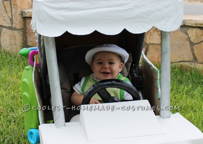 This baby Golfer in a Golf Cart stroller costume is so easy, all I used was: Single Stroller, large sheets of card board , several  different si