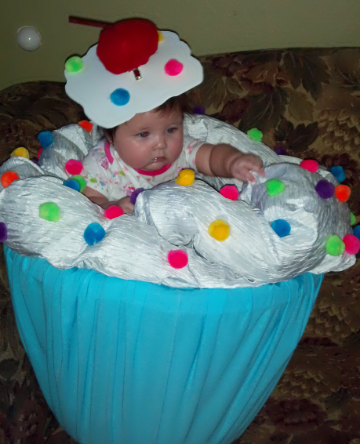 Coolest Homemade Baby Cupcake Costume