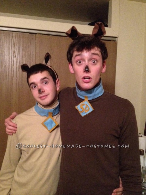 Scooby and Scrappy Doo Last Minute Halloween Costume for a Couple