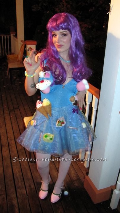 I decided I was going to go all-out on my 2010 Halloween costume, and Katy Perry\'s outfit from her California Gurls video seemed like the most fun