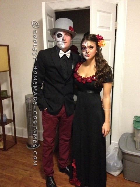 saludo Escritura vida Coolest Dia De Los Muertos Couple Costume