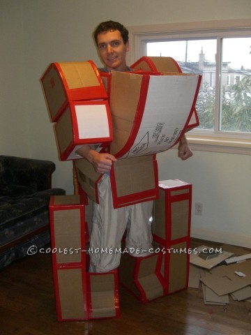 The engineer in me decided to make a transforming costume for my office costume contest a few years ago. I got the idea from the series of Transforme