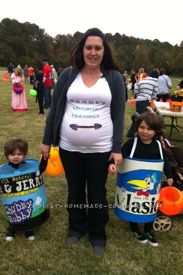 With this being the last time I would be pregnant at Halloween, I wanted to take advantage of my growing Belly & encorporate it into the costume