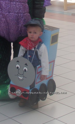 My boys absolutely loved Thomas the Train. For Halloween, 2 years ago, we decided to have them be Thomas & James. l figured l could make the cost