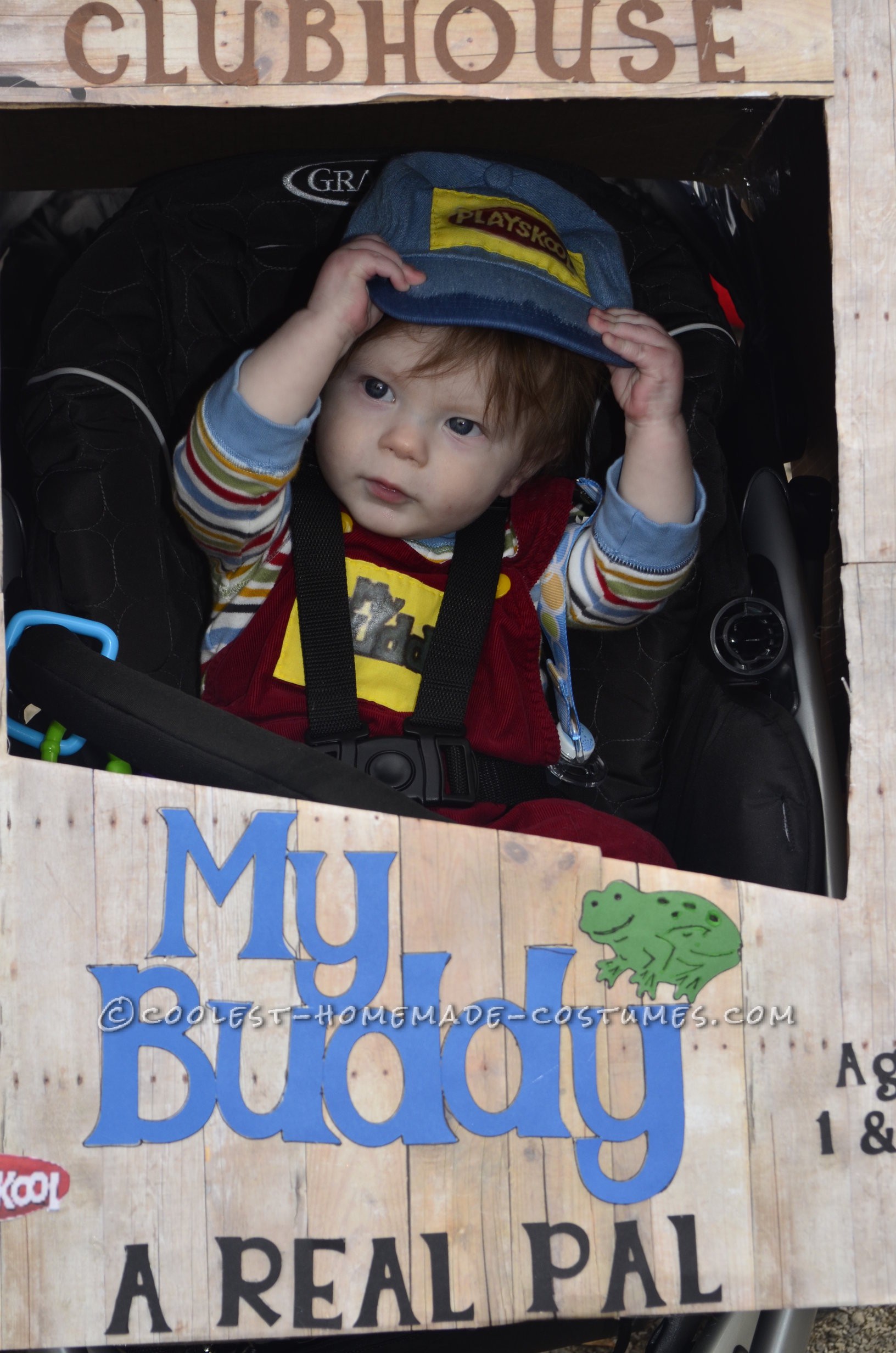 After searching for web for an original cosutme for my 7 month old son I stumbled over a picture of a child dressed as "chucky".  I found that