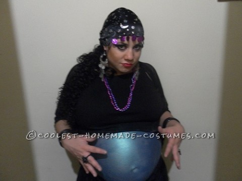 Original Costume for a Pregnant Woman: Crystal Ball Belly!