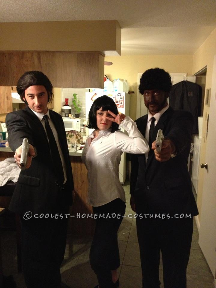 Some friends and I decided to go as a group for halloween and whats a better group then pulp fiction?
We had plans for others to be butch and marcel