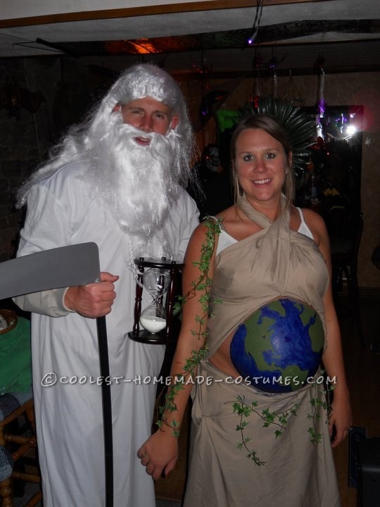 Original Costume Idea for a Pregnant Couple: Mother Earth and Father Time