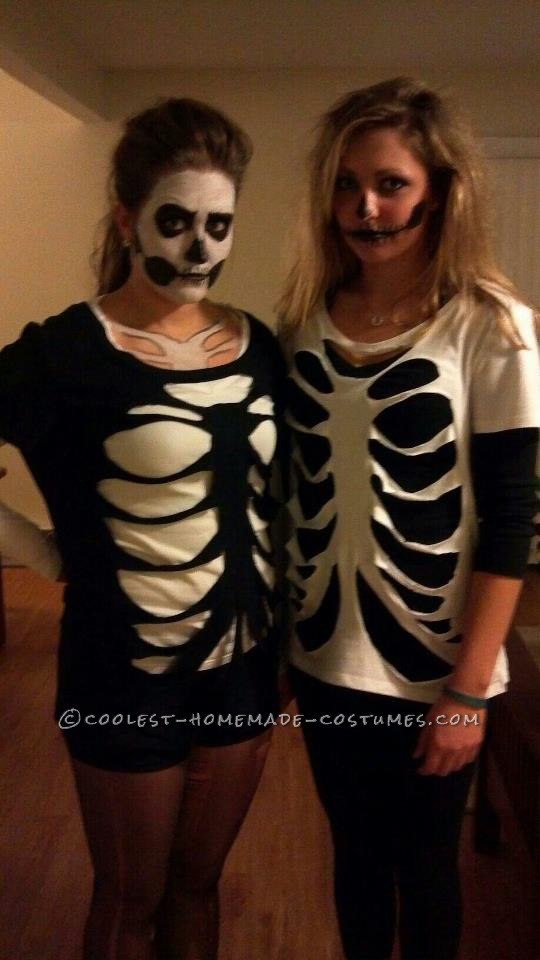 Last Minute Homemade Sister Skeletons Halloween Costumes