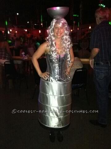 https://www.coolest-homemade-costumes.com/files/2012/10/stanley-cup-and-alec-martinez-16273.jpg