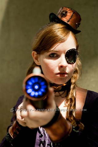 I love steampunk and I wanted a costume that would be elaborate, but fun to make. I have listed here every item and how it was made by order of compl
