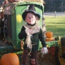 Coolest Homemade Child Scarecrow Costume from The Wizard of Oz
