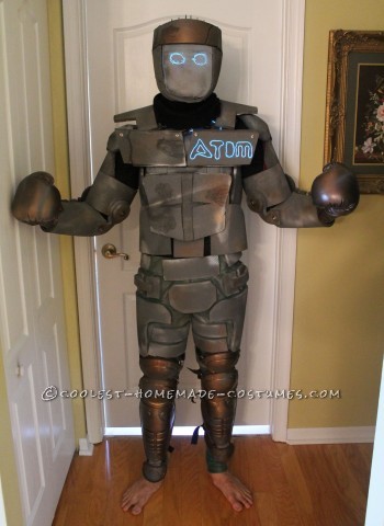 Homemade Atom Robot Costume from Real Steel