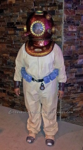 Awesome Homemade Antique Deep Sea Diver Halloween Costume: After looking for days online for the costume I wanted to make I decided on a diving costume. I also wanted it to look more aged instead of the newer