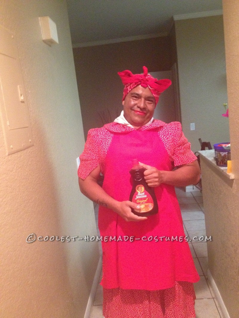 Great Last-Minute Aunt Jemima Halloween Costume