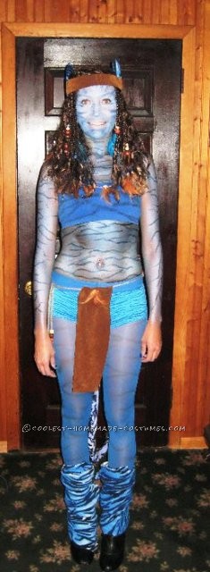 Homemade Avatar Halloween Costume: I absolutely LOVED making this Avatar Halloween costume!  The movie came out that year, and I wanted to be her but the store costume was boring...so