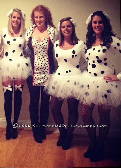 Cute and Fun 101 Dalmatians Girls Group Costume: We spent months trying to think of different/creative group costumes for Halloween.  We wanted it to be original and fun!  So, in the end we were se