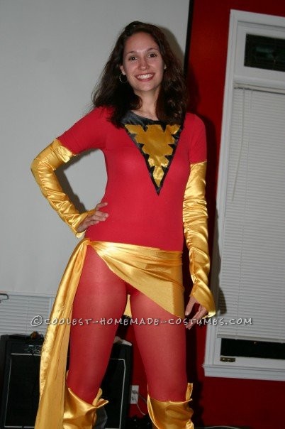 Coolest Homemade Dark Phoenix Costume from X-Men: When X-Men 3 came out a few years back, my friends began telling me how much I resembled Famke Janssen, aka Jean Grey, aka Dark Phoenix.  I never wat