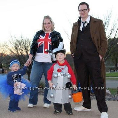 Our family are huge Doctor Who fans!  We've wanted to do these costumes for a few years now, but now with two kids to add to the mix, we finall