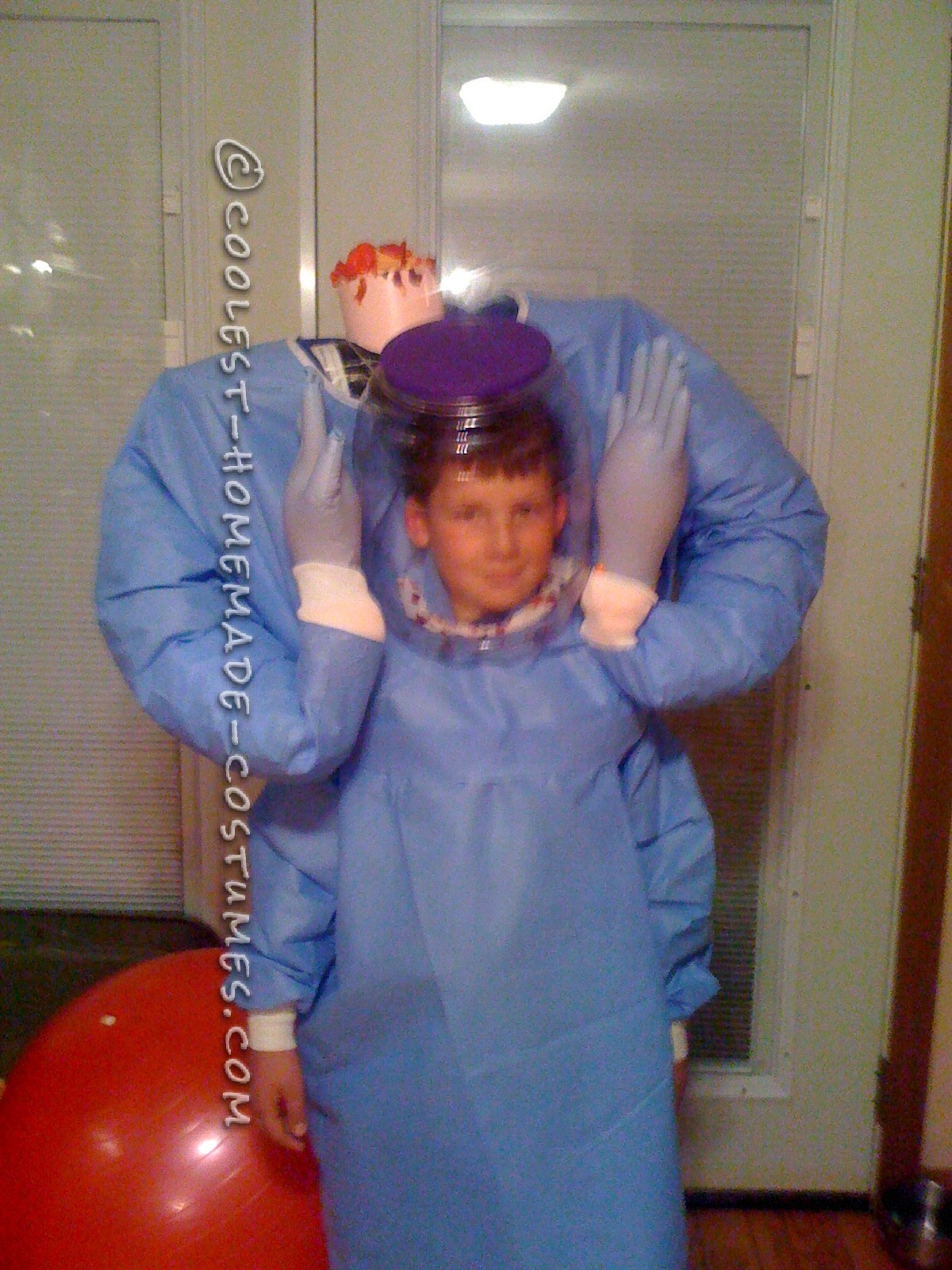 Easy and Cheap Headless Mad Scientist Costume