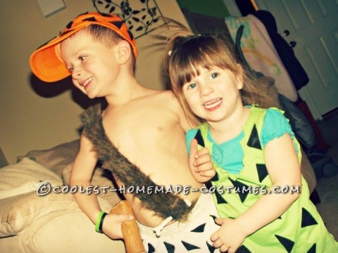 Handmade Flintstone Family Costumes: This year, we had a Halloween party at our house and I wanted to make costumes that involved our whole family. I’ve been thinking about the Flintsto
