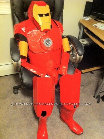 This is my costume for Halloween 2011. The Iron man movies being such a big hit, influenced my decision to make this costume. I wanted to make it fai