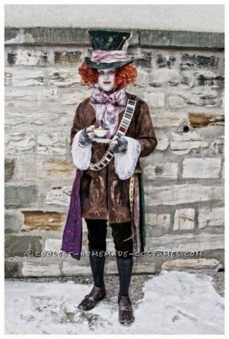 Awesome Homemade Mad Hatter Costume from Alice in Wonderland: In 2010 my girlfriend and me saw in the cinema a trailer of Alice in Wonderland. For a few seconds we also saw Johnny Depp as Mad Hatter in this trail