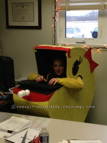 Original Homemade Halloween Costume: Ms. Pacman Comes Alive!