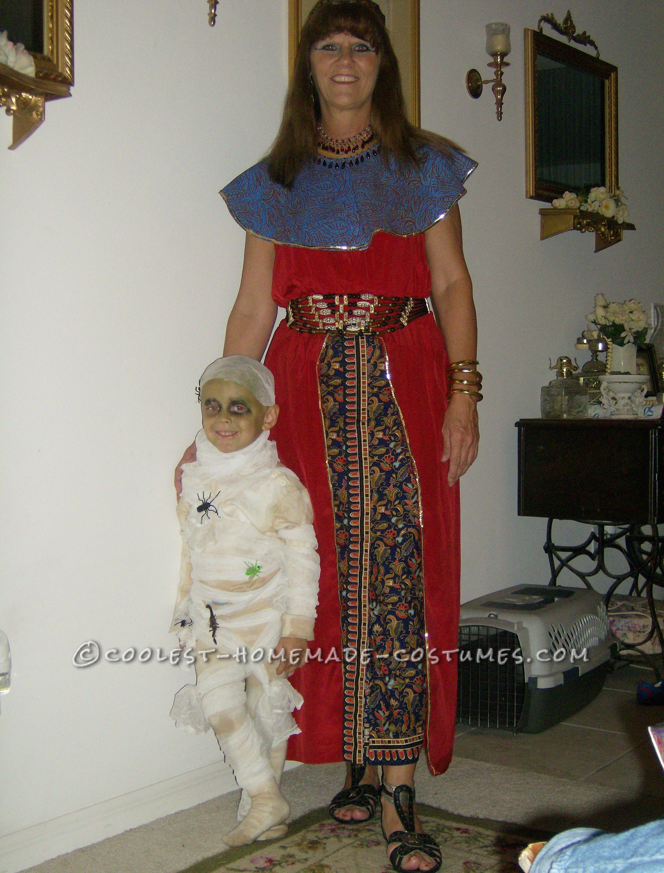 Cool Mom and Child Couple Costume: Mummy and Egyptian: My mother dressed up as an Egyptian with my son's mummy costume for the daycare carnival.  His costume was a white turtle neck and white tights und