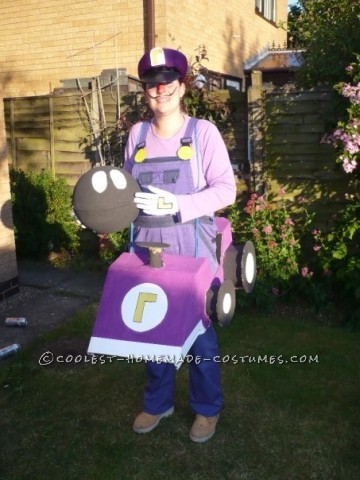 Original Waluigi Mario Kart Costume