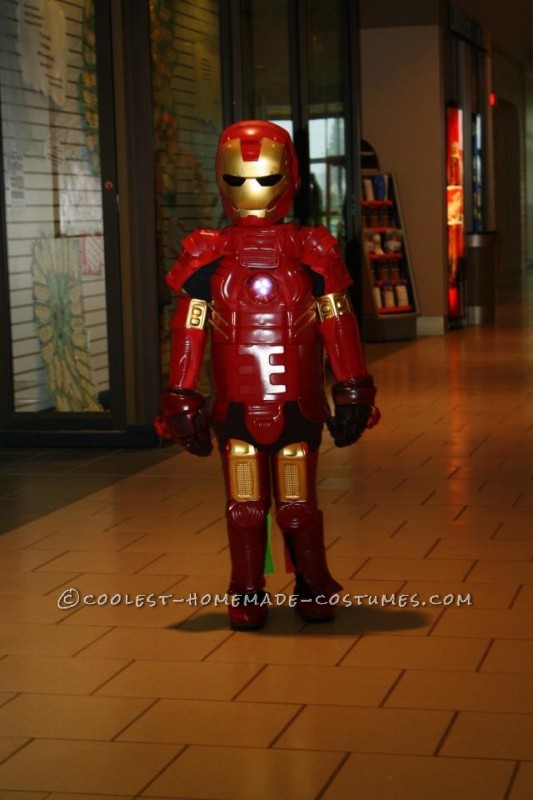 Iron Man ''More than a Suit'' Water Bottle - Customizable