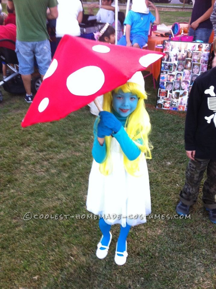 Super Adorable Smurfette Costume for a Girl