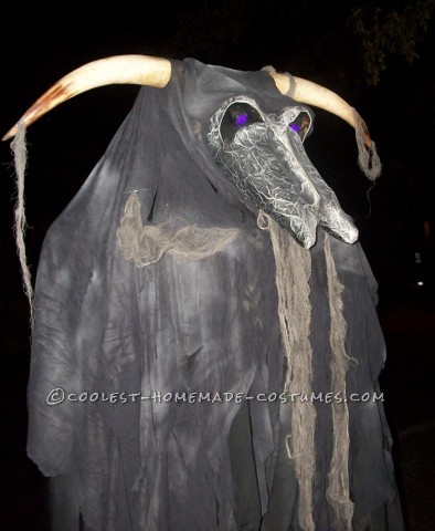 The Beast, Wraith, Soulsucker Costume on Stilts