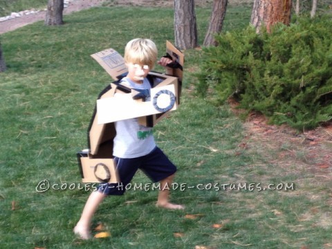 Awesome Homemade Transforming Bumblebee Transformer Halloween Costume