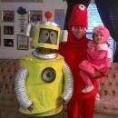 Yo Gabba Gabba Family Halloween Costume: Daddy as Muno, Mommy as Plex, and Ansley as Foofa. It was a great Yo Gabba Gabba family Halloween costume. All the kids wanted to take pictures with u