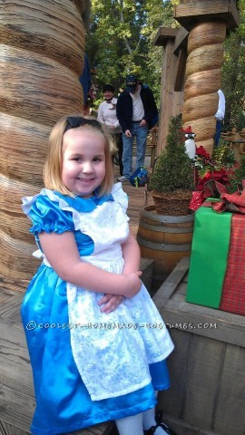 Best Alice in Wonderland Costume Ever!